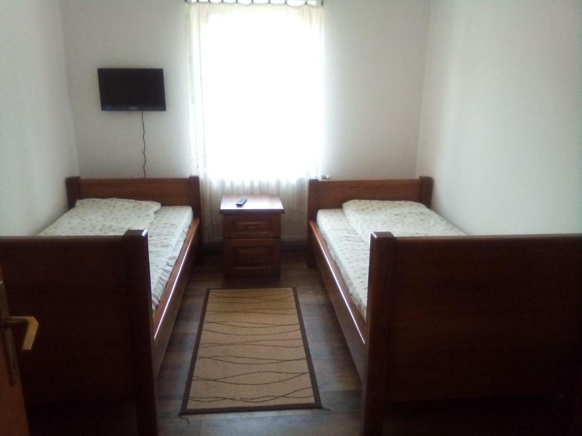Ferienwohnung Sobe Nevenka Vrnjačka Banja Exterior foto
